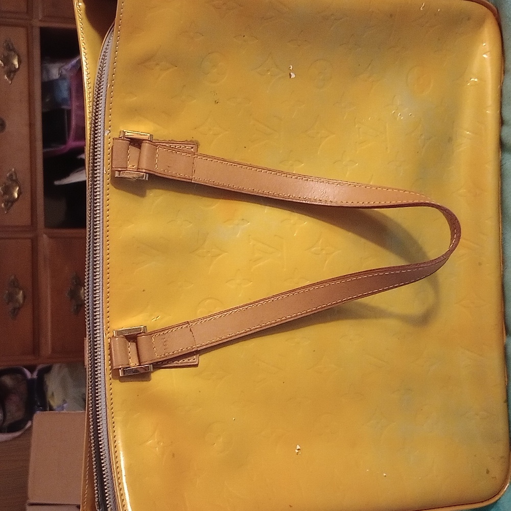 Louis Vuitton vernis Columbus tote with COA 12x14 lm0021 made in 2001